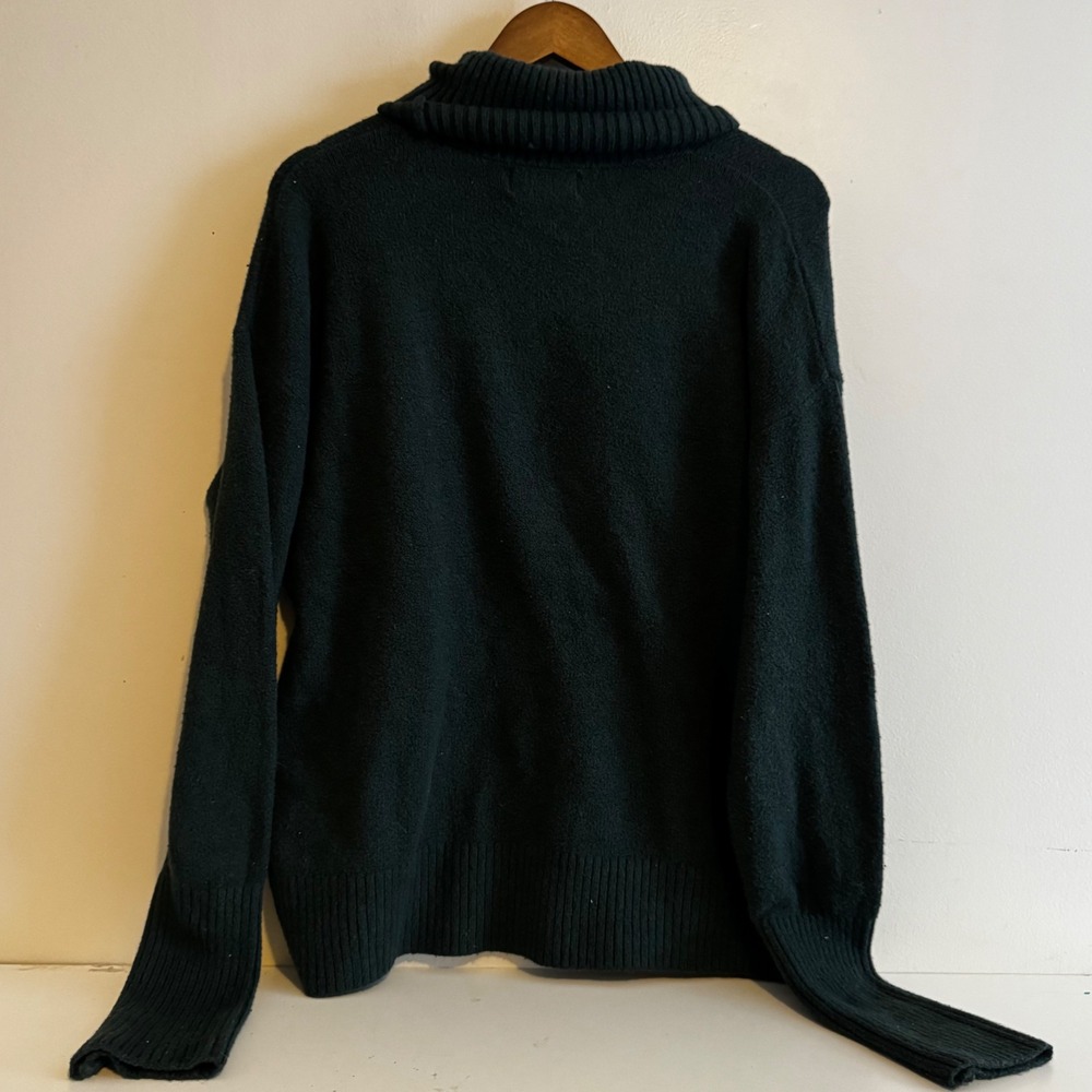 Old Navy Women's M Turtleneck Sweater Emerald Green Knit Ribbed Pullover Winter